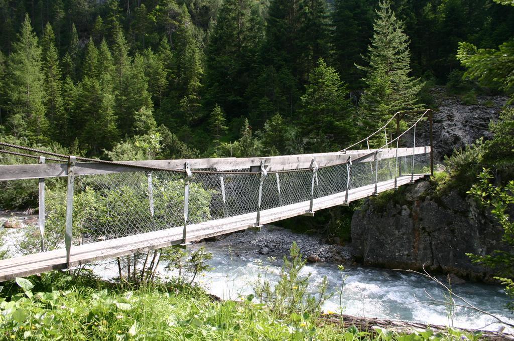 Gasthof Zur Gemütlichkeit Bschlabs Exterior foto